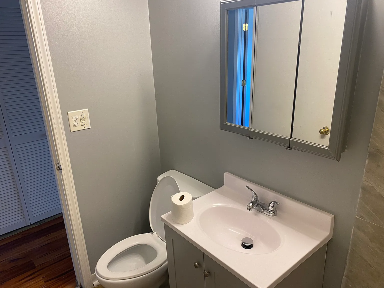 3 bed, 900 sqft, $1,650 — Photo 4