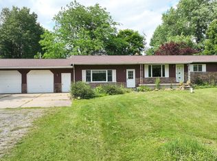 5253 Burnside Rd, North Branch, MI 48461