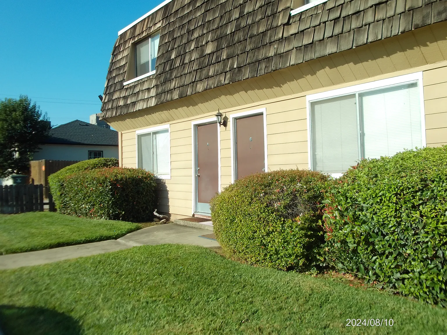 668 Clark Avenue Apartments - E — Photo 1