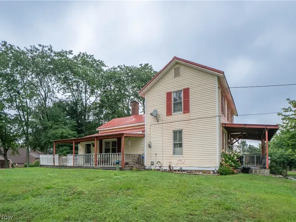 1125 Perry Dr NW, Canton, OH 44708