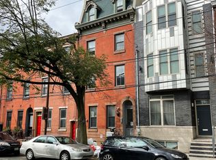 988 N 5th St, Philadelphia, PA 19123