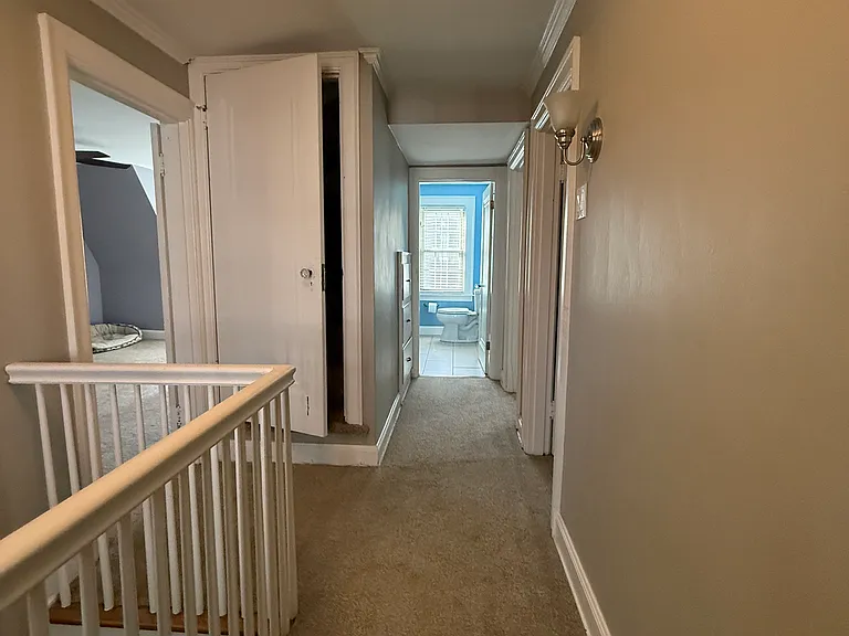 2629 E Broad St — Photo 36