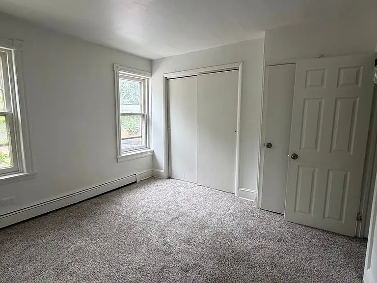 398 Valley Rd — Photo 10