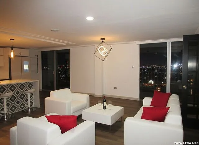 Northview Tower — Photo 3