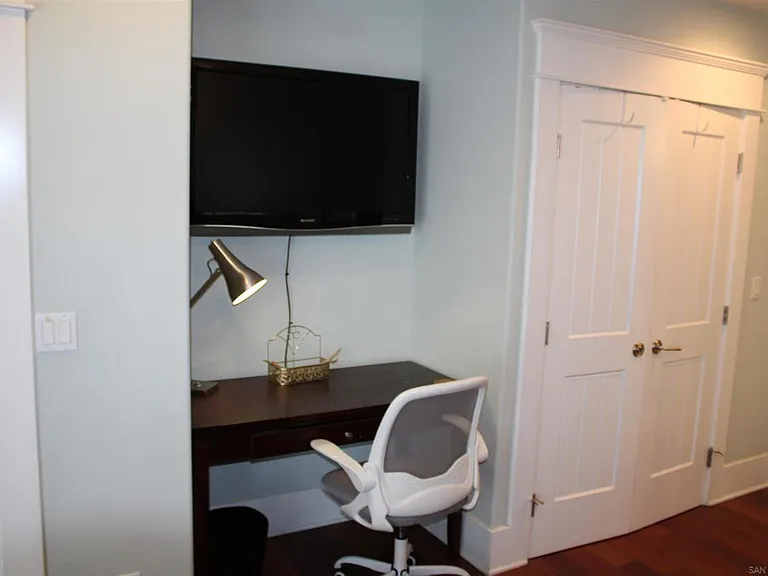 851 G Ave — Photo 22