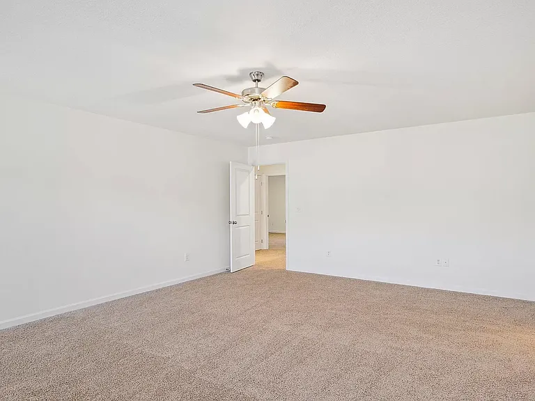 528 Hayley Marie Ln — Photo 18