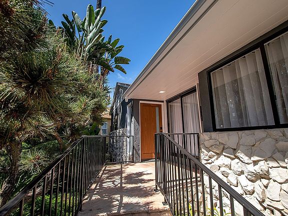 2nd image of 2706 Bagley Ave