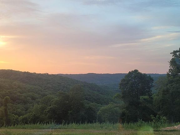 3rd image of 311 Tipton Mountain Road