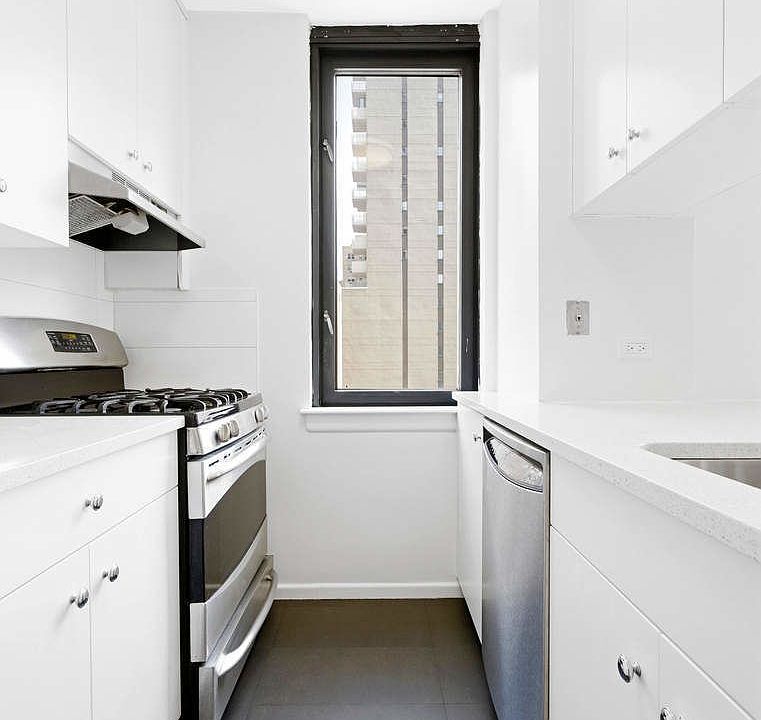 1st image of 455 E 86th St APT 9E