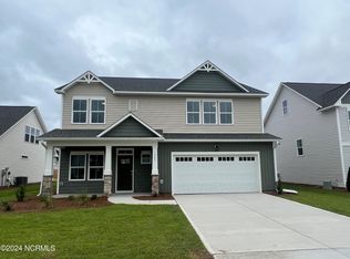 241 W Weatherbee Way, Hampstead, NC 28443