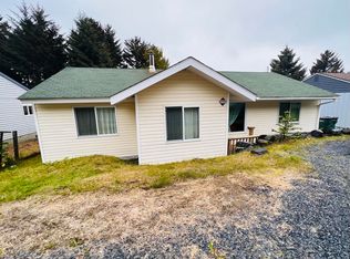 712 Thorsheim St, Kodiak, AK 99615