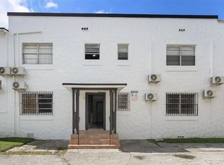 850 NW 2nd St #4, Miami, FL 33128