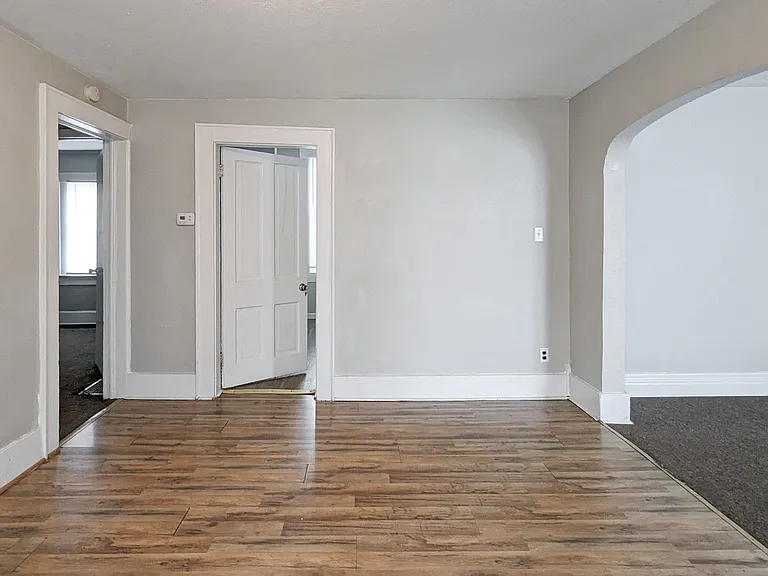 303 N Tillotson Ave — Photo 13