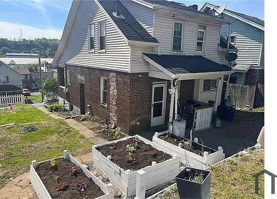 729 Ohio Ave — Photo 8