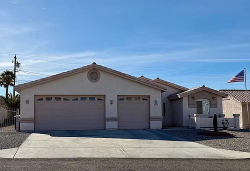 3072 El Dorado Ave N Photo 1