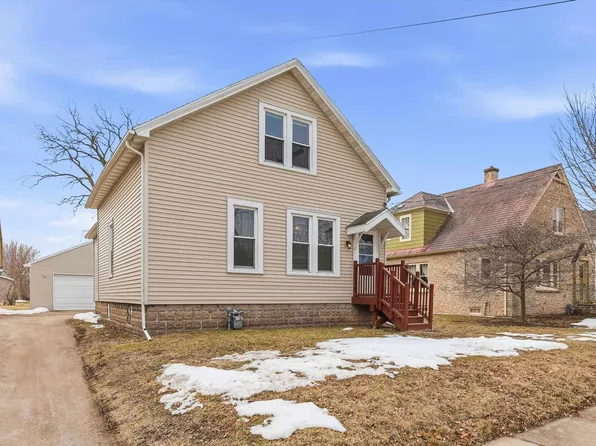 1125 Winnebago Ave, Oshkosh, WI 54901