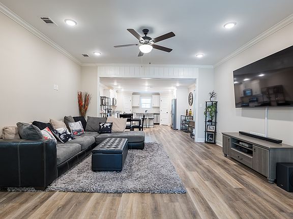 5th image of 3633 Deidra Miller Cir