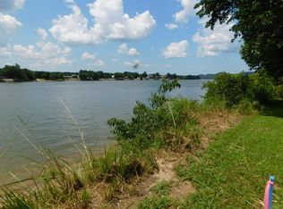 New Era Landing Rd, Linden, TN 37096