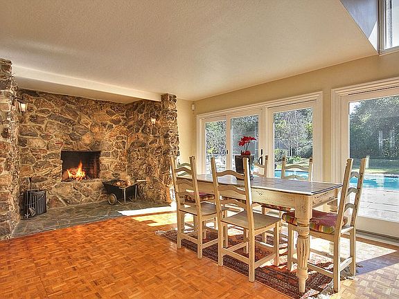 5th image of 18603 Avon Ln