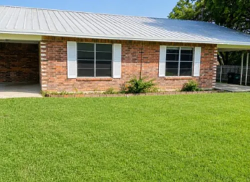 208 Forrest Dr Photo 1 208 Forrest Dr Photo 1