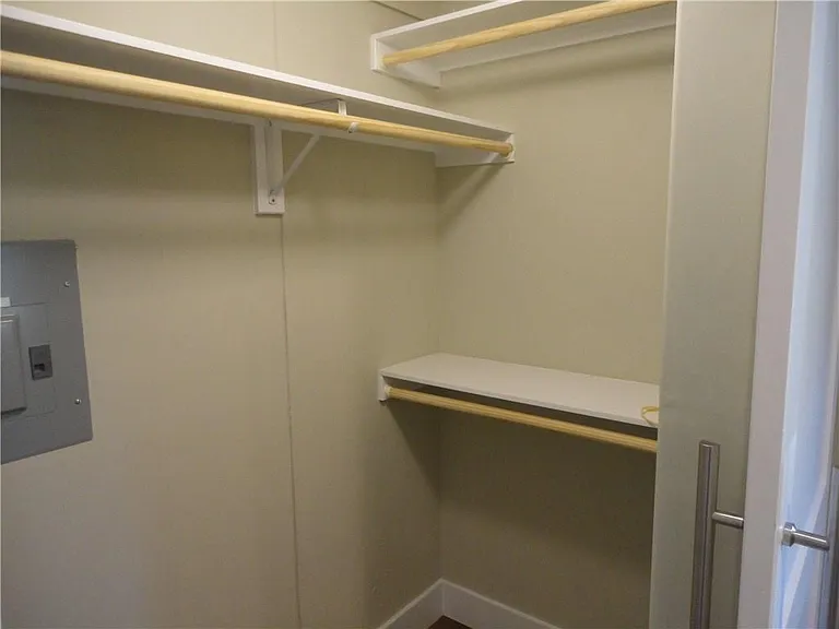 3311 Speedway #B — Photo 16