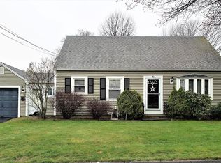 15A Steele St, Worcester, MA 01607