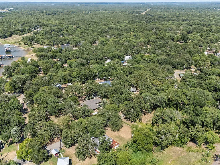 203 Farmer Dr — Photo 43
