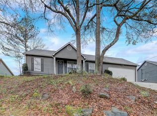 3125 Brook Hollow Dr, Rex, GA 30273