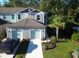 258 Aralia Ln, Jacksonville, FL 32216