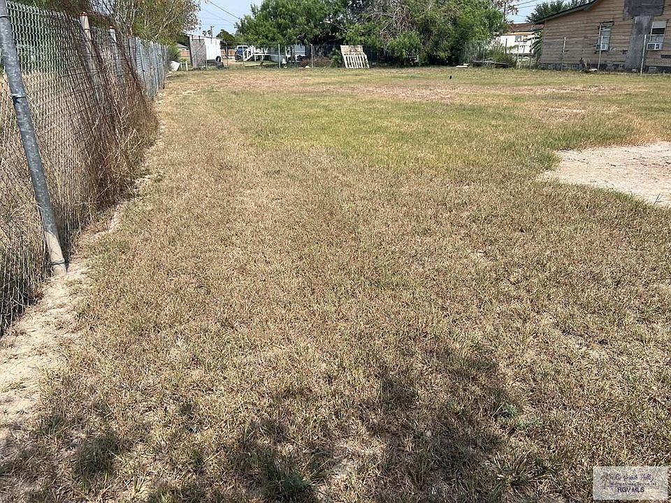 2nd image of 9980 W Luz Ave
