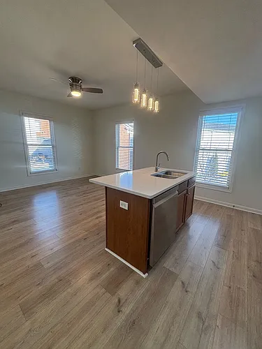 Floor plan 208