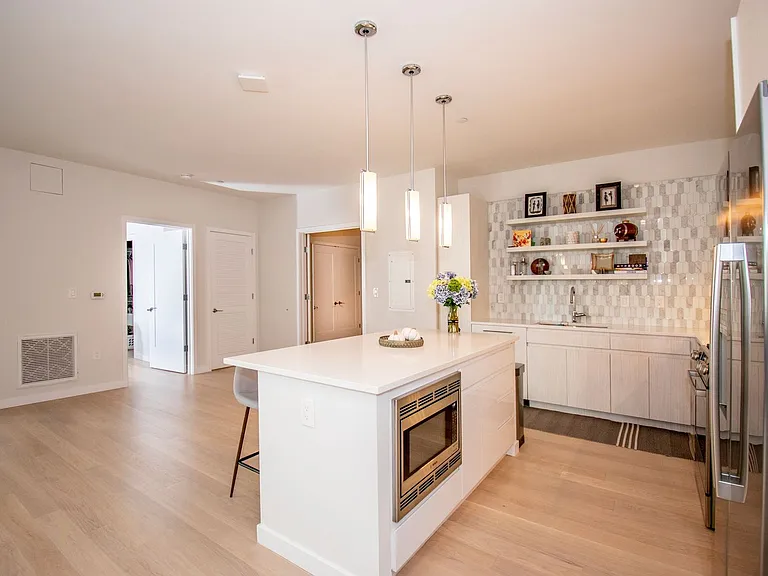 45 W 3rd St #323 — Photo 17