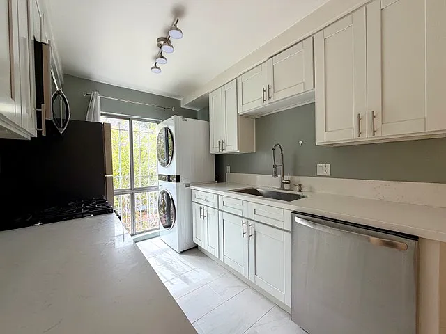 7607 Norton Ave #2 — Photo 10