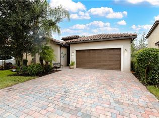 9360 River Otter Dr, Fort Myers, FL 33912