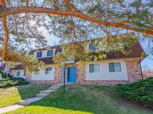 7203 Old Sauk Rd APT B, Madison, WI 53717