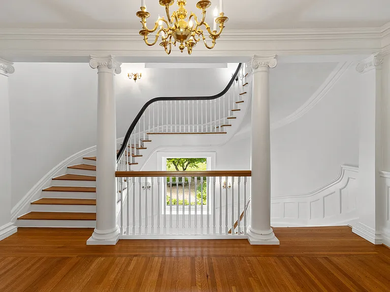 432 Field Point Rd — Photo 26