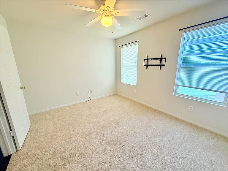 14819 Grove Canyon Ct — Photo 23