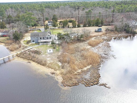 2nd image of 68 Riverside Dr