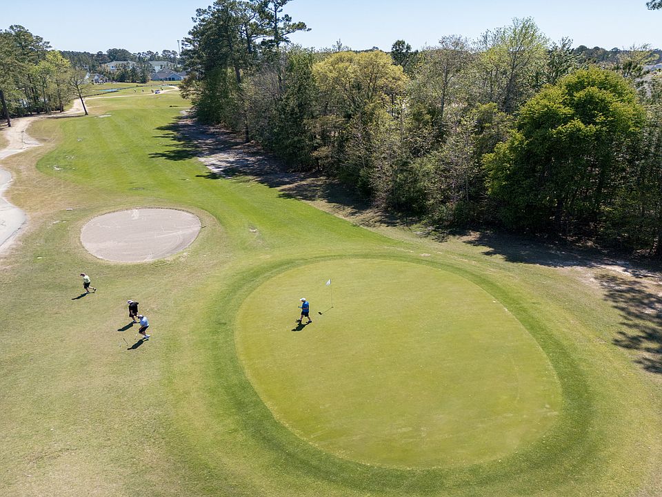 Live on a Golf Course
