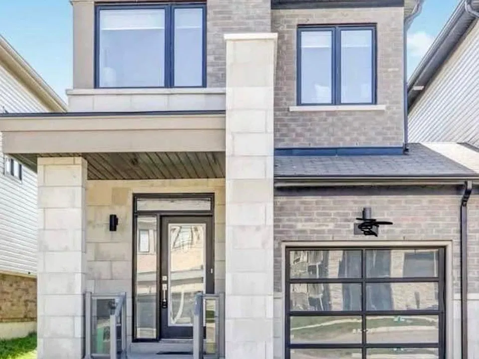 78 Larkin Ln