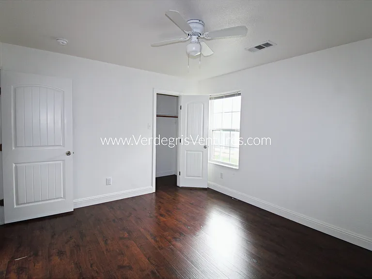 8129 Tanner Ave — Photo 5
