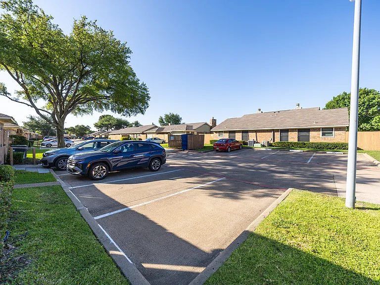 1805 W Spring Creek Pkwy #QQ1 — Photo 4