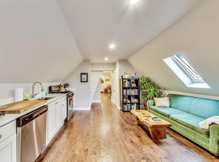 2817 N Harding Ave #3, Chicago, IL 60618