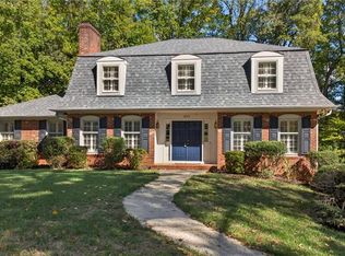 805 Chartwell Cir, Winston Salem, NC 27106