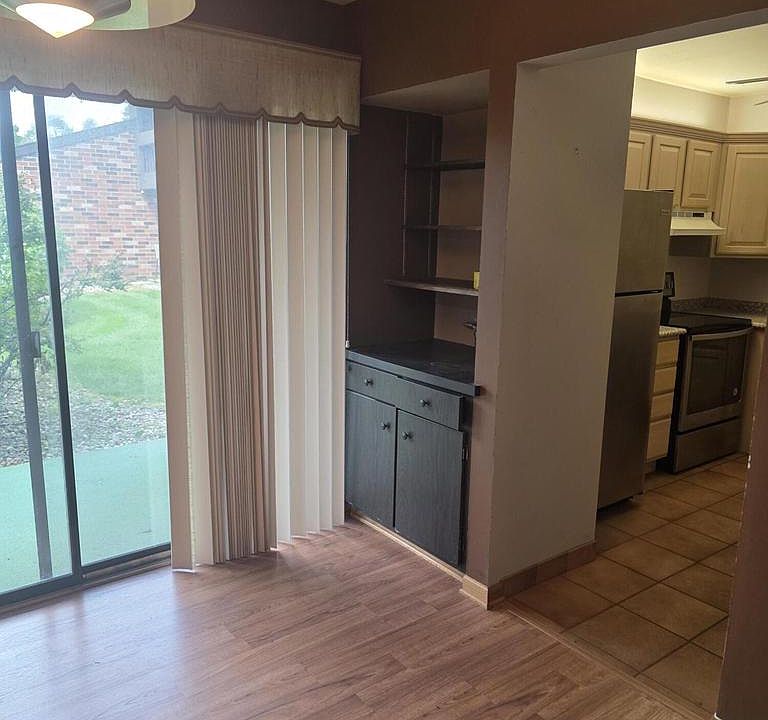 1st image of 2240 W Good Hope ROAD #30