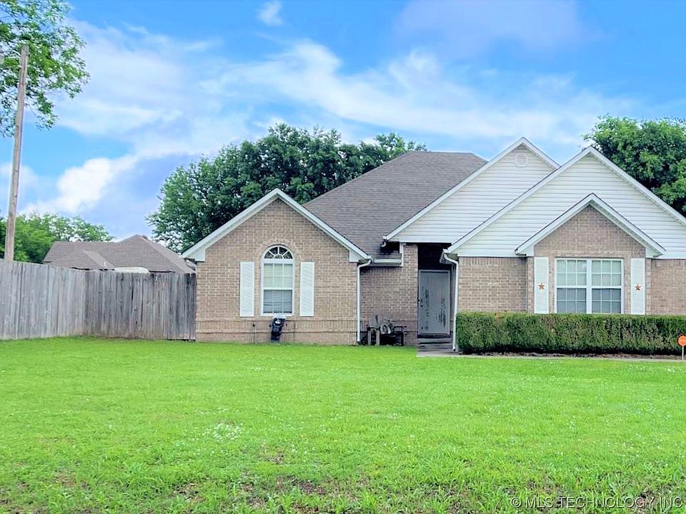 2224 N Country Club Rd, Muskogee, OK 74403 MLS 2317853 Zillow
