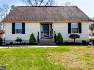 3707 Lakeside Dr, Williamstown, NJ 08094