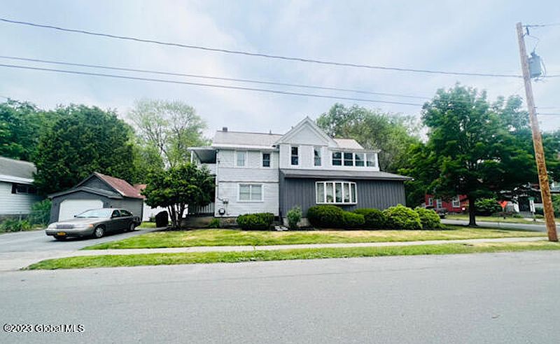 2nd image of 80 Crandall Street