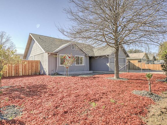 3rd image of 3420 28th Ave