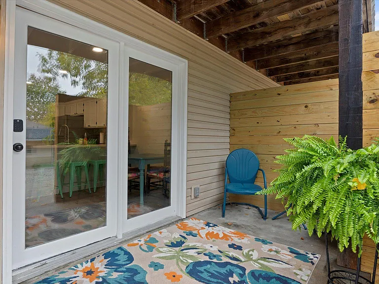 207 Clark St #4 — Photo 9
